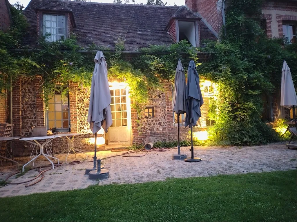 Giacomo Arosio_La Maison des Bottereaux_Ambenay_review