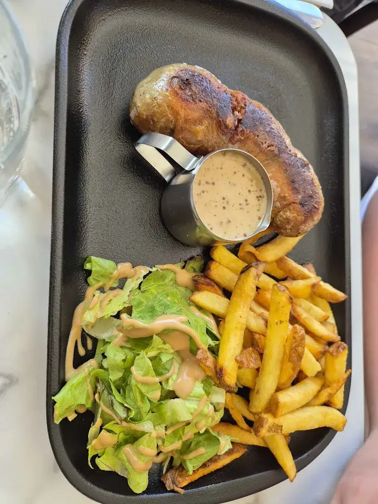 Nicolas Latchimy_La bohème_Saint-Arnoult_reseña