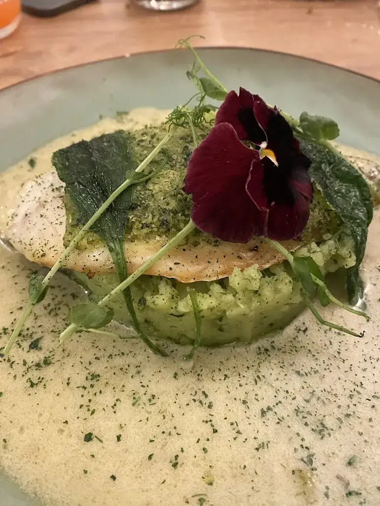 Marion SCHOLTUS_L’Harmony_Saint-Arnoult-en-Yvelines_review