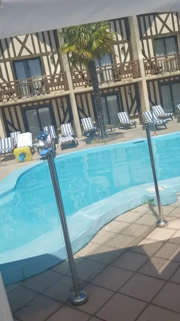 Restaurant Le CLOS_Saint-Gatien-des-Bois_slider_image_2