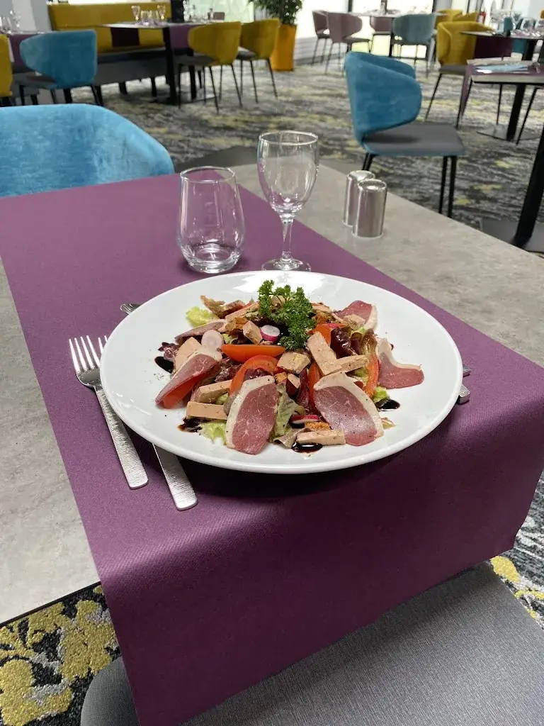 Restaurant Le CLOS_Saint-Gatien-des-Bois_slider_image_3