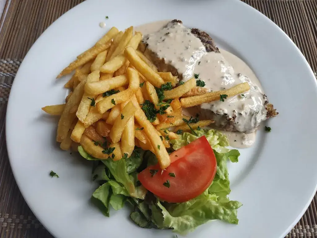 Auberge du Douet de la Taille_Saint-Martin-aux-Chartrains_slider_image_3