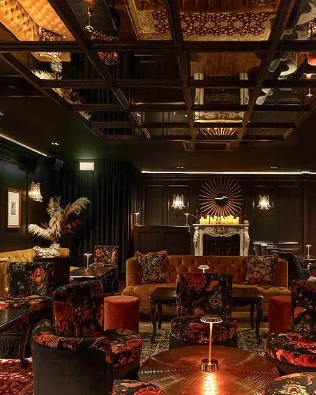 Bardo St James's restaurant à Kingdom