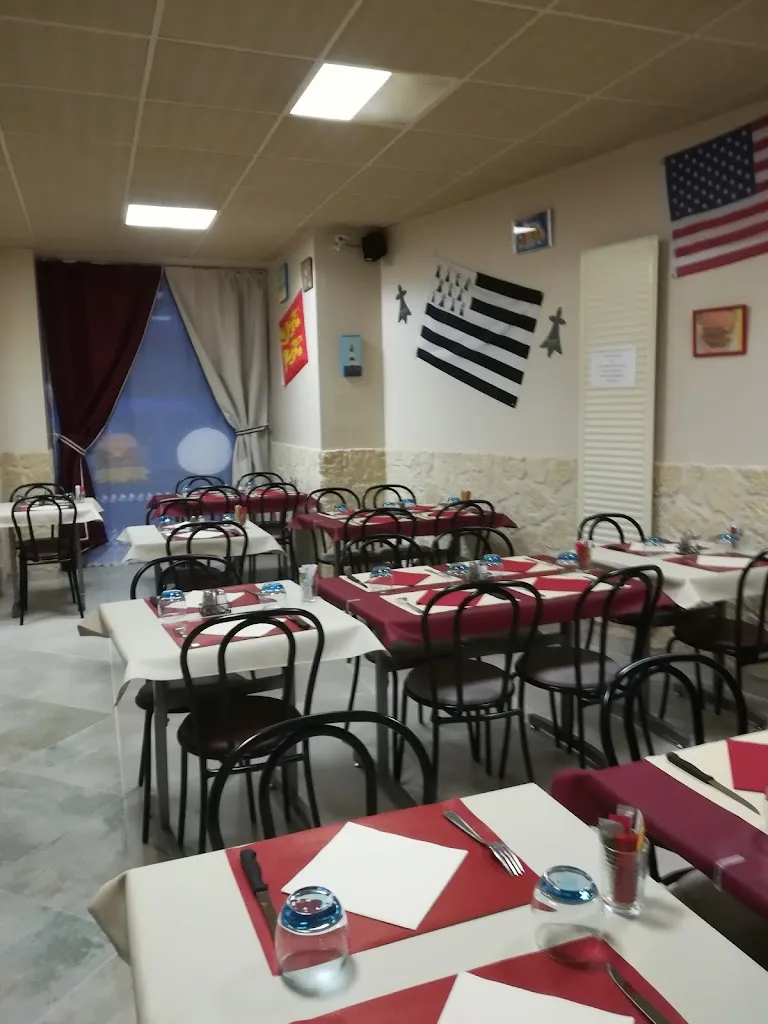 Stéphano Pizza ST JAMES (MANCHE 50)_Saint-James_slider_image_1