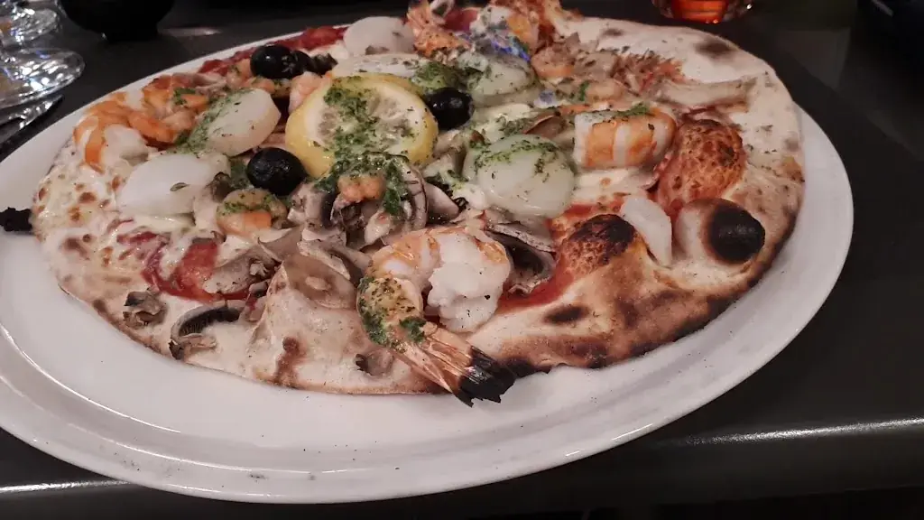 Anacapri_Saint-Hilaire-du-Harcouët_slider_image_2