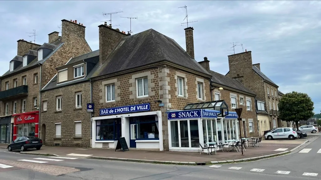 Bar brasserie BHV_Saint-Hilaire-du-Harcouët_slider_image_3