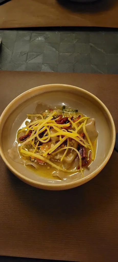 Madi Mag2_Le Variant_Saint-Sixt_review