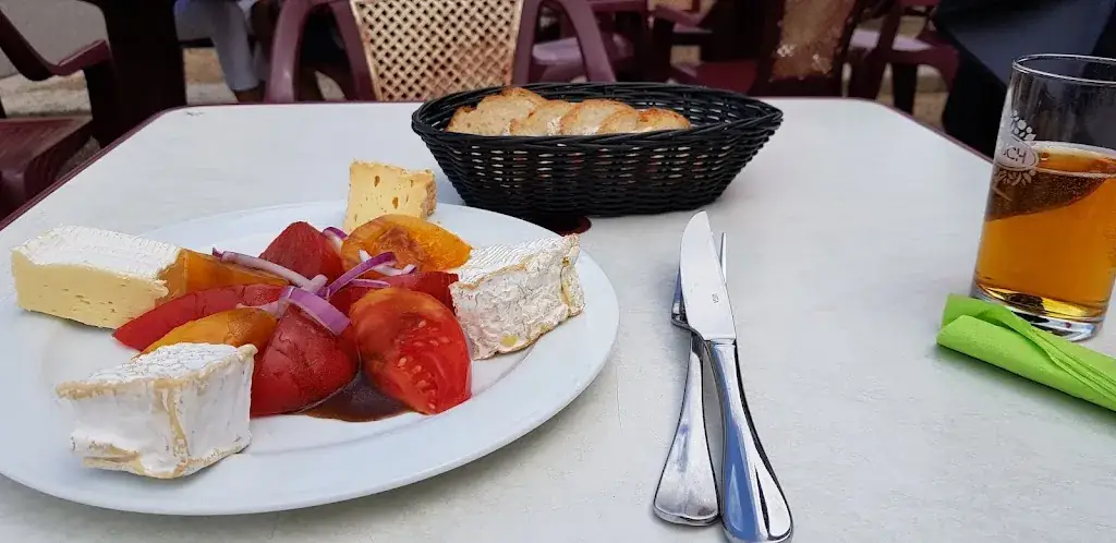 charlie j_Belle de Mai (restaurant)_Saint-Martin-de-Boscherville_review