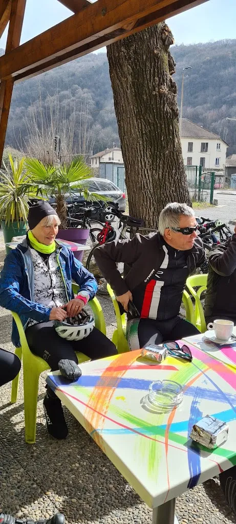 Café de la Place_Jarrie_slider_image_2