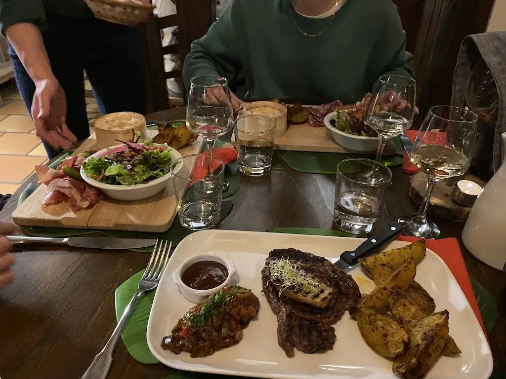 Pierre Metais_Restaurant l'Eau Vive Popote de Montagne_Saint-Nicolas-la-Chapelle_review