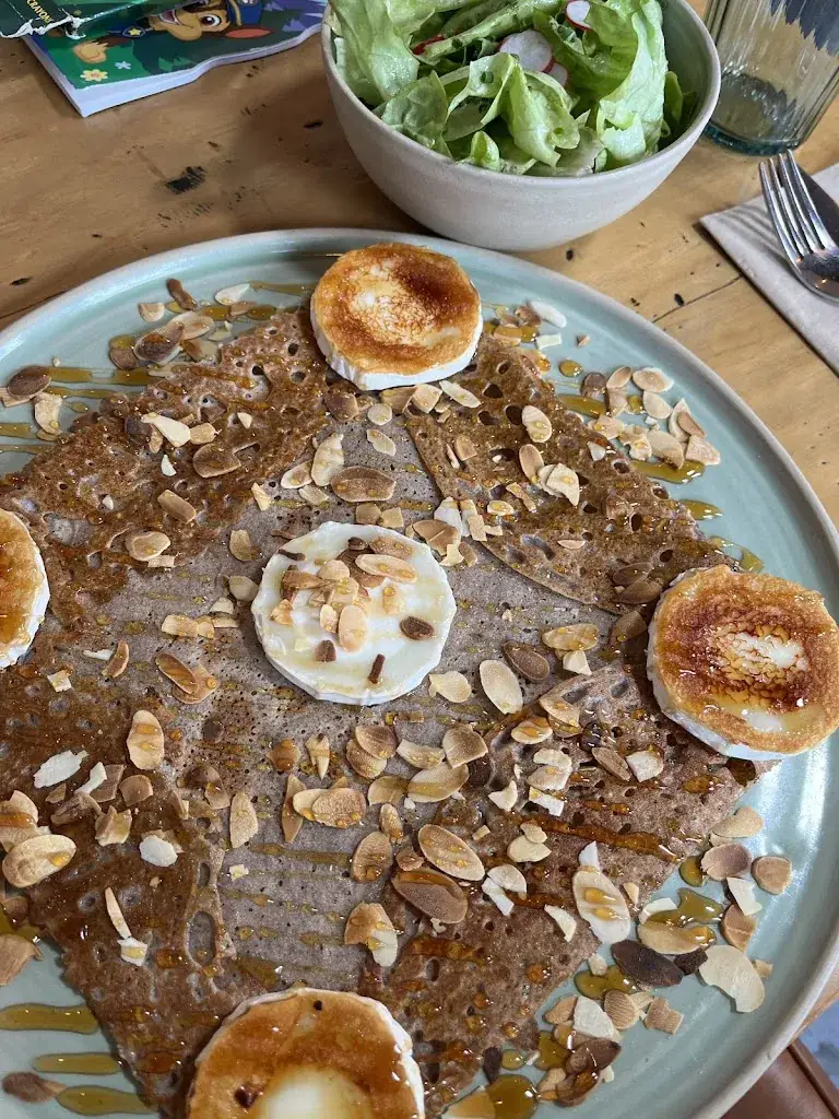 Emily Jones_La Galetterie_Saint-Pair-sur-Mer_Bewertung