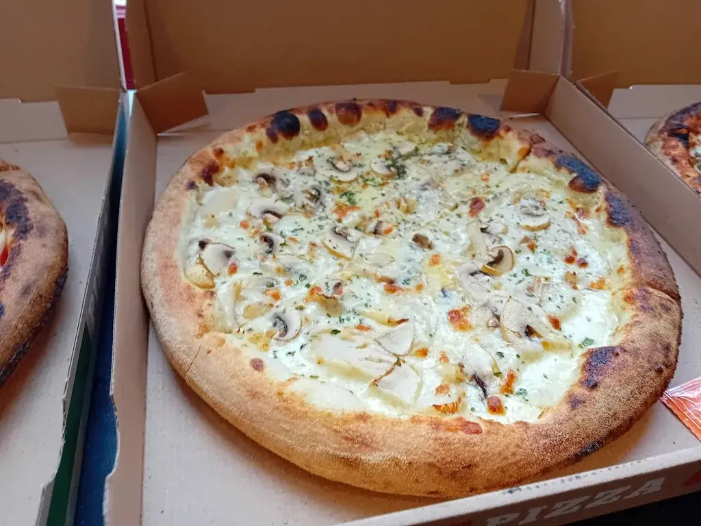 Menu_Pizza Land _Saint-Romain-de-Colbosc_image_3