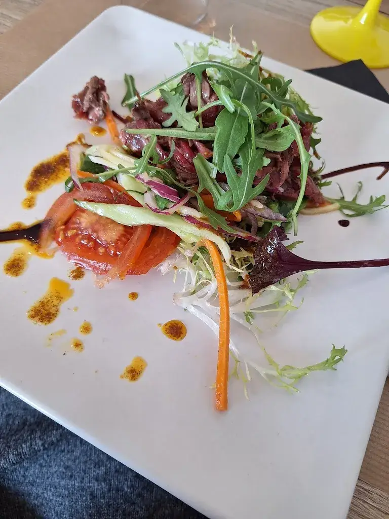 Laetitia Joly_LE GABION_Sandouville_review