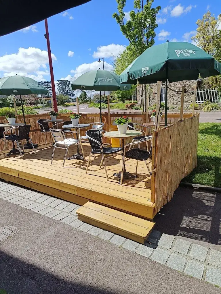 La Flambee restaurant in Saint-Sauveur-Villages