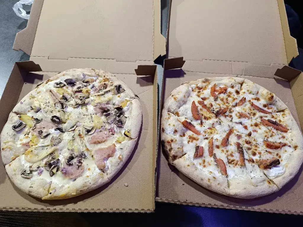 Délice Pizza St Saëns_Saint-Saëns_slider_image_3