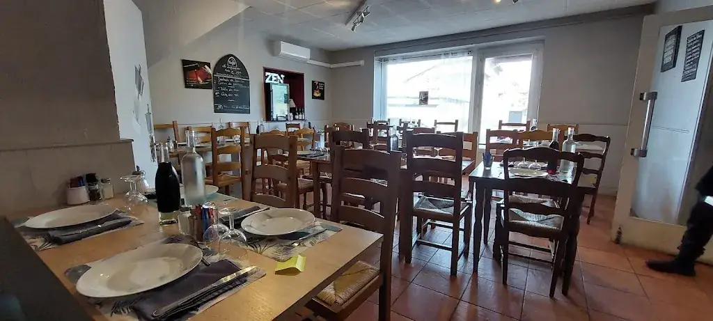 Le Tilleul restaurant in Jassans-Riottier