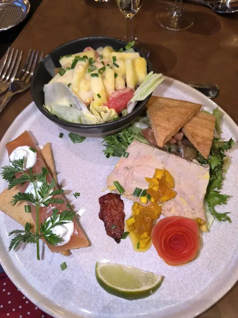 Laetitia Bagot_Restaurant Au Vieux Morsent: L' Atelier_Saint-Sébastien-de-Morsent_review