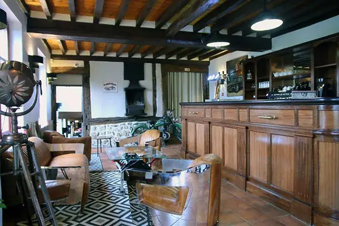 Restaurant Au Vieux Morsent: L' Atelier_Saint-Sébastien-de-Morsent_slider_image_1