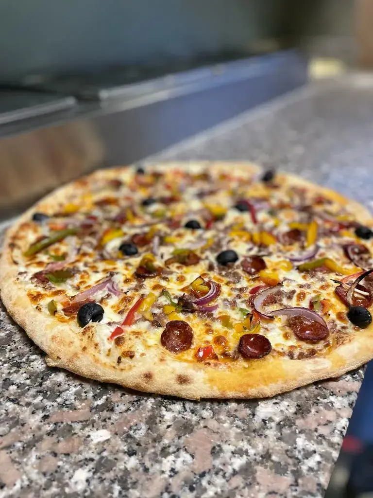 Menu_Momento Pizza_Saint-Sébastien-de-Morsent_image_5