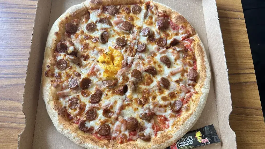 Éric Baudet_Momento Pizza_Saint-Sébastien-de-Morsent_review