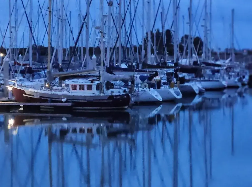 Le Débarcadère_Saint-Vaast-la-Hougue_slider_image_3