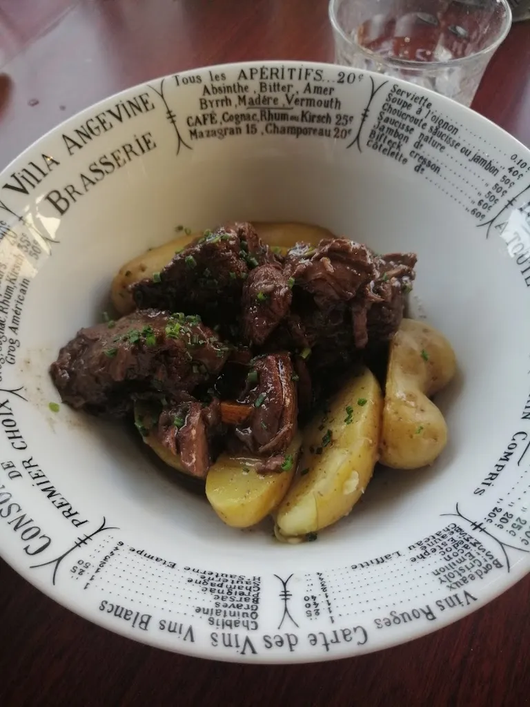 Ali Al Afif_La Villa Angevine_49480_review