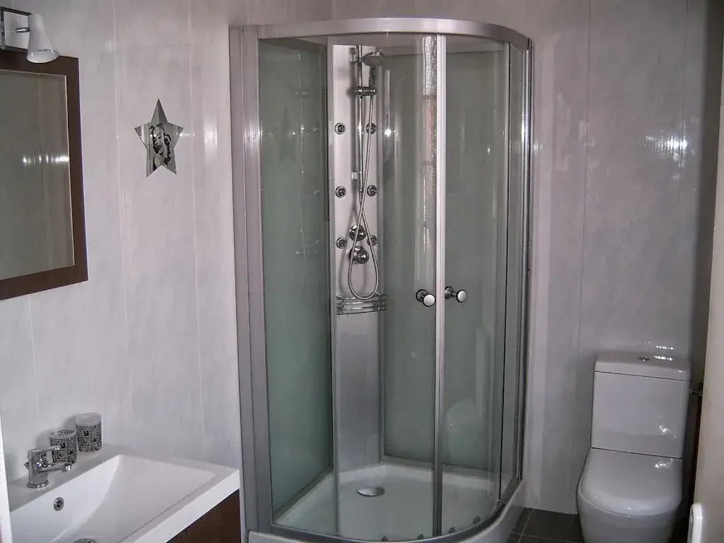 Hôtel de la Gare_Sainte-Gauburge-Sainte-Colombe_slider_image_1