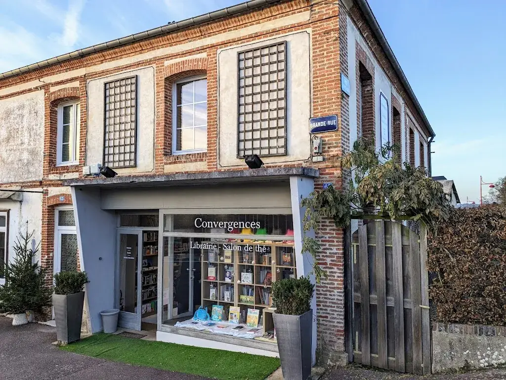 Vincent Finger_CONVERGENCES_Sainte-Gauburge-Sainte-Colombe_review