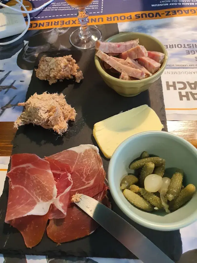 Menu_Brasserie Chez Jeanne - Sainte Mère Église_Sainte-Mère-Église_immagine_9