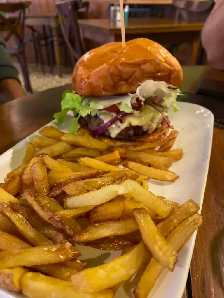 Laura_Brasserie Chez Jeanne - Sainte Mère Église_Sainte-Mère-Église_recensione