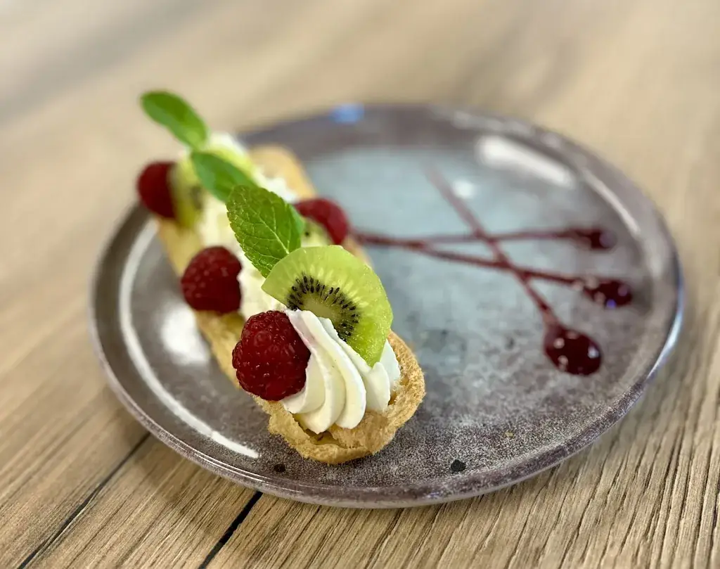 Aux pères Clément_Cormelles-le-Royal_slider_image_2