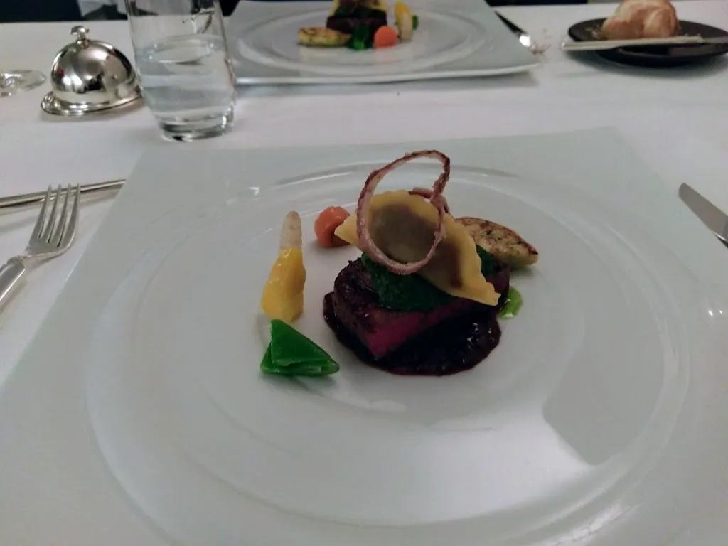 Menu_Restaurant des Trois Tours_Bourguillon_immagine_8