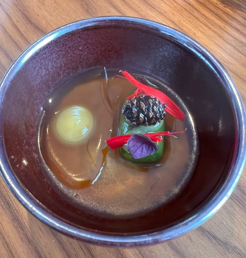 N R_Restaurant des Trois Tours_Bourguillon_recensione