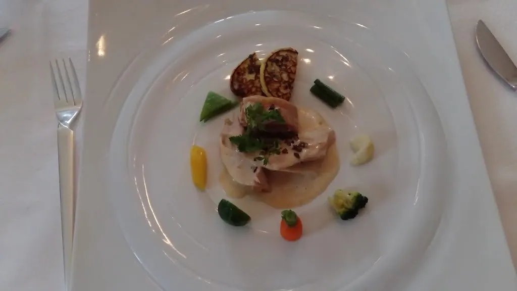 Restaurant des Trois Tours_Bourguillon_slider_image_2