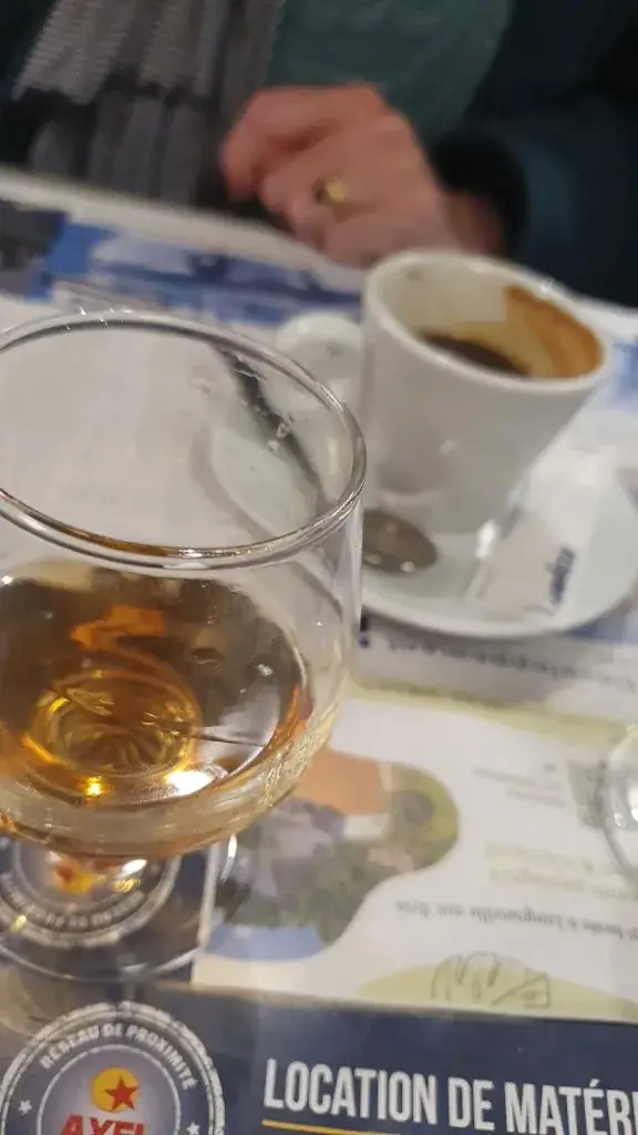 Neil Robbie_L'EDEN RESTAURANT BRASSERIE HOTEL SAINT VALERY EN CAUX_Saint-Valery-en-Caux_review