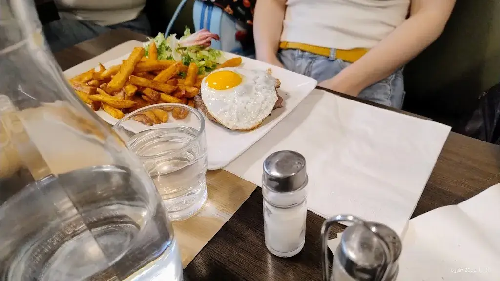 horabik eric_Le Pédro_Saint-Valery-en-Caux_review