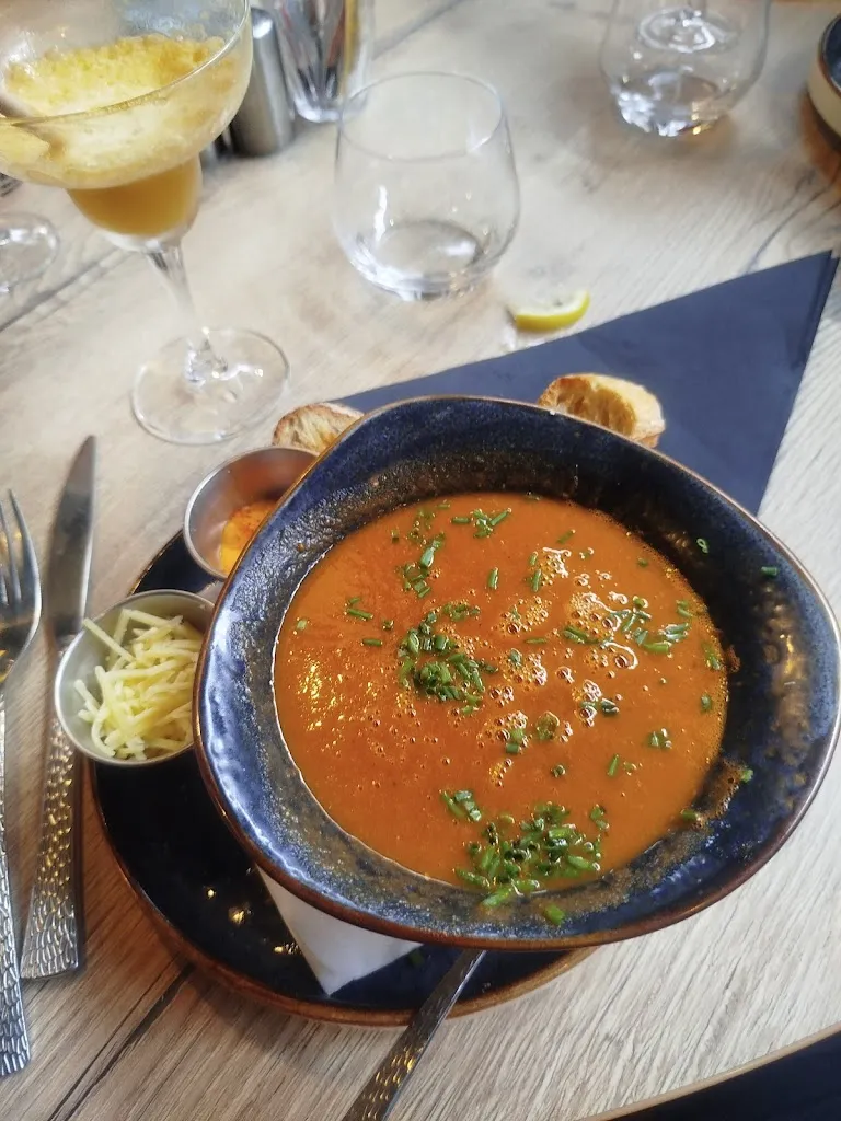 Mickael Launay_L’Annexe Hôtel Brasserie Restaurant_Saint-Valery-en-Caux_review