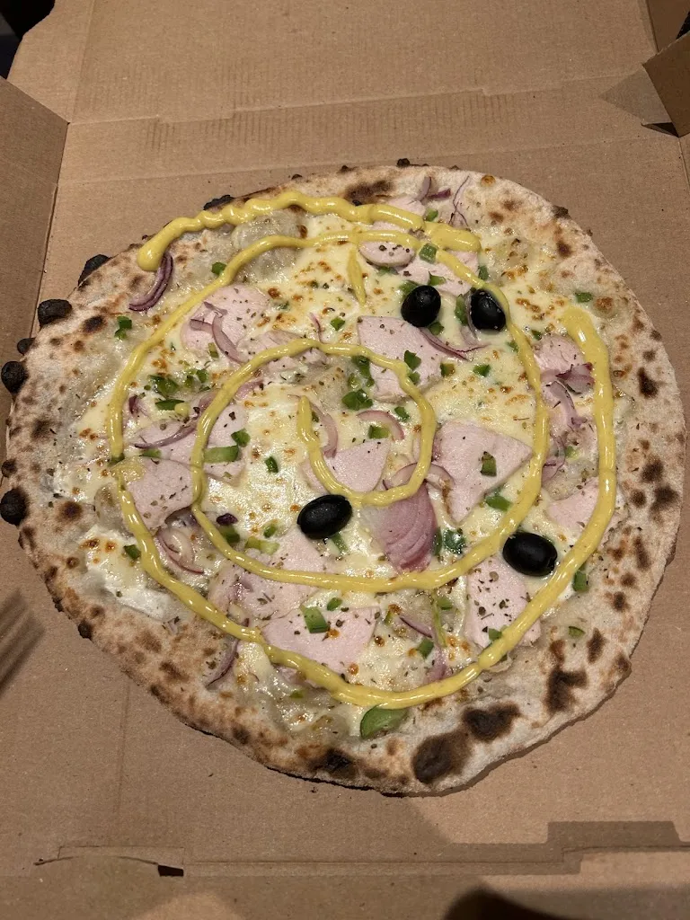Coralie Anne_L'ORIGANI PIZZA_Tilly-sur-Seulles_review
