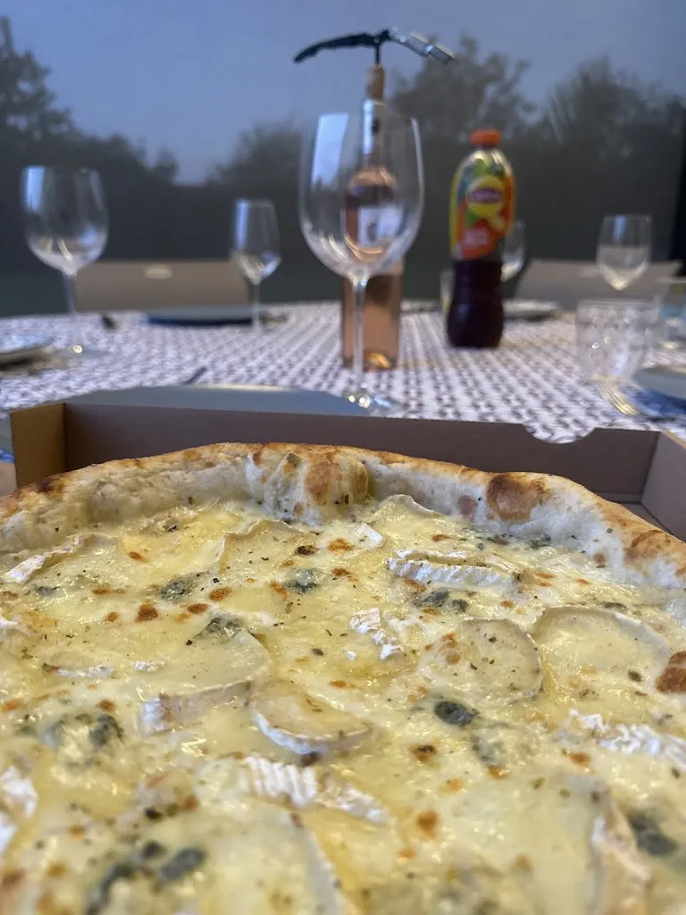 Mailys Hayes_L'ORIGANI PIZZA_Tilly-sur-Seulles_review