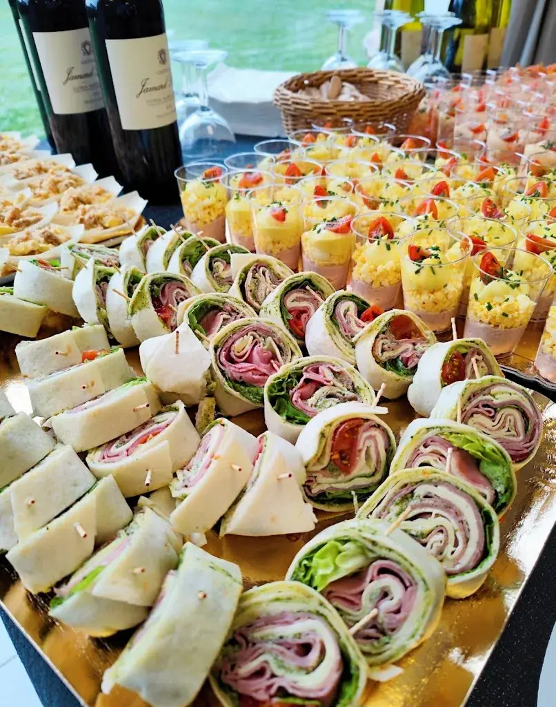 The Golden Lion_Thiberville_slider_image_2