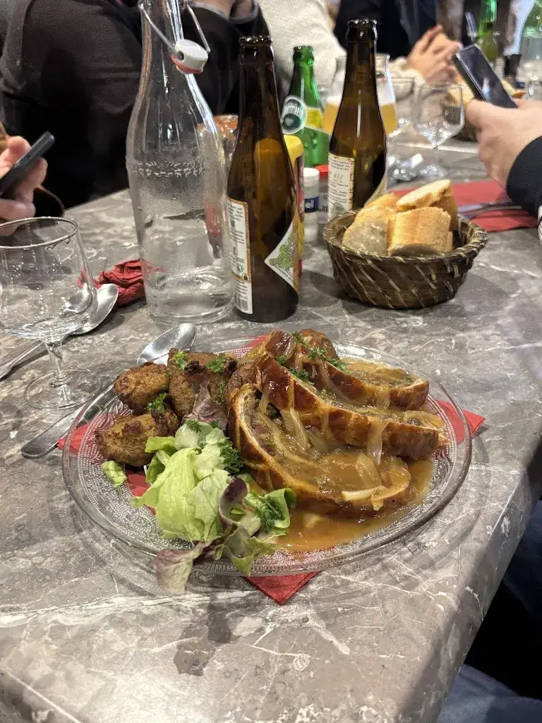 Clint Eastwood_Le Cheval Blanc_Tinchebray-Bocage_review