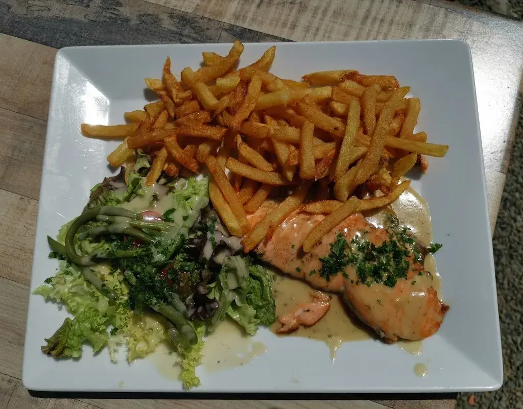 Le Cheval Blanc_Tinchebray-Bocage_slider_image_2