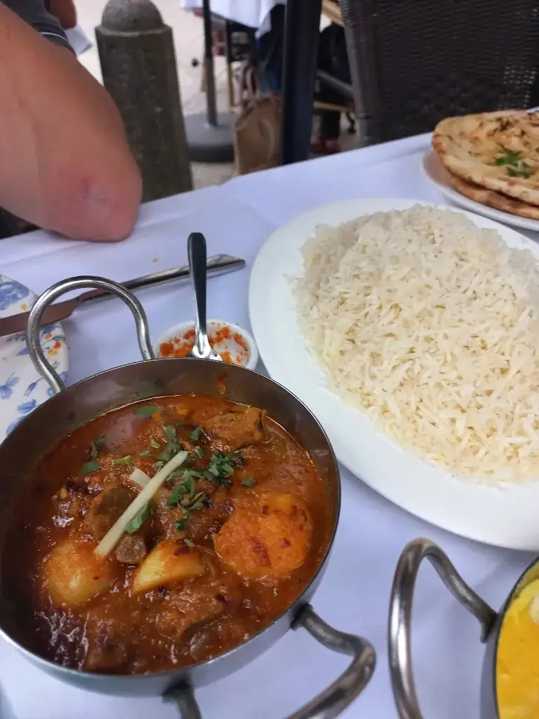 Johanne Tebbani_Noor jahan_Roche-sur-Foron_review