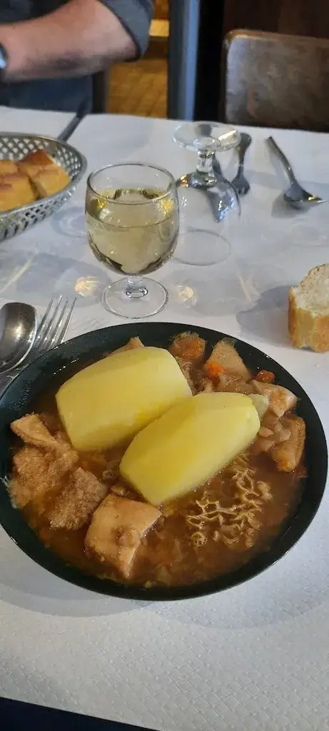 Jacky Guerinel_Le relais a tinchebray_Tinchebray-Bocage_review