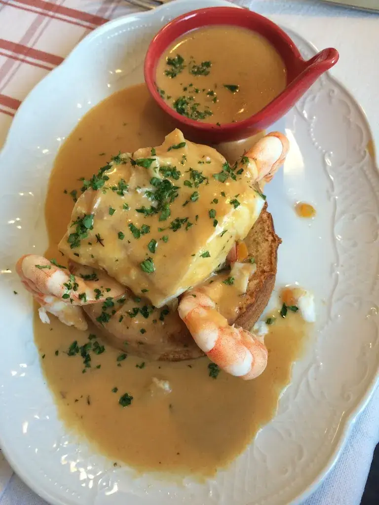 Asli & Romain DENNINGER-CONSIGNEY_Restaurant Des Amis_Moncy_review