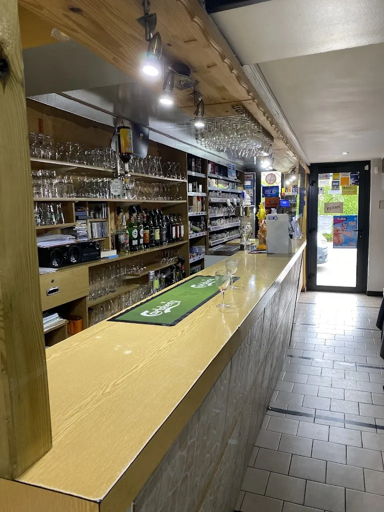 La Terrasse_Tourville-la-Rivière_slider_image_1