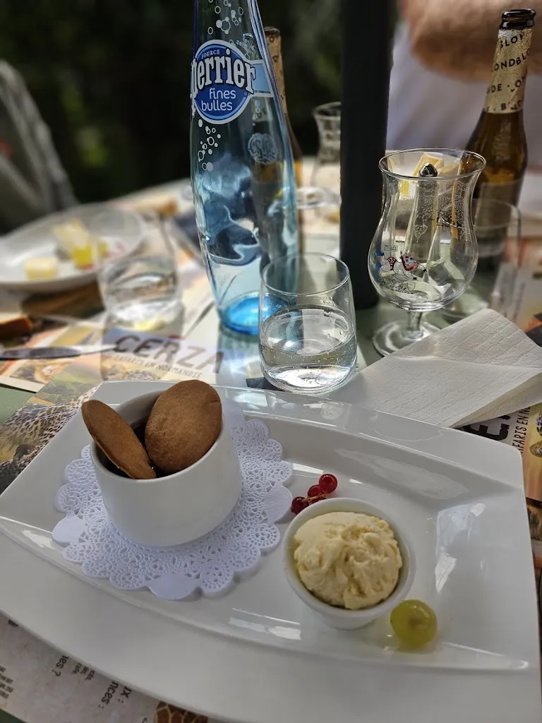 Mari Codispoti_Auberge de la Touques_Pont-l'Évêque_review