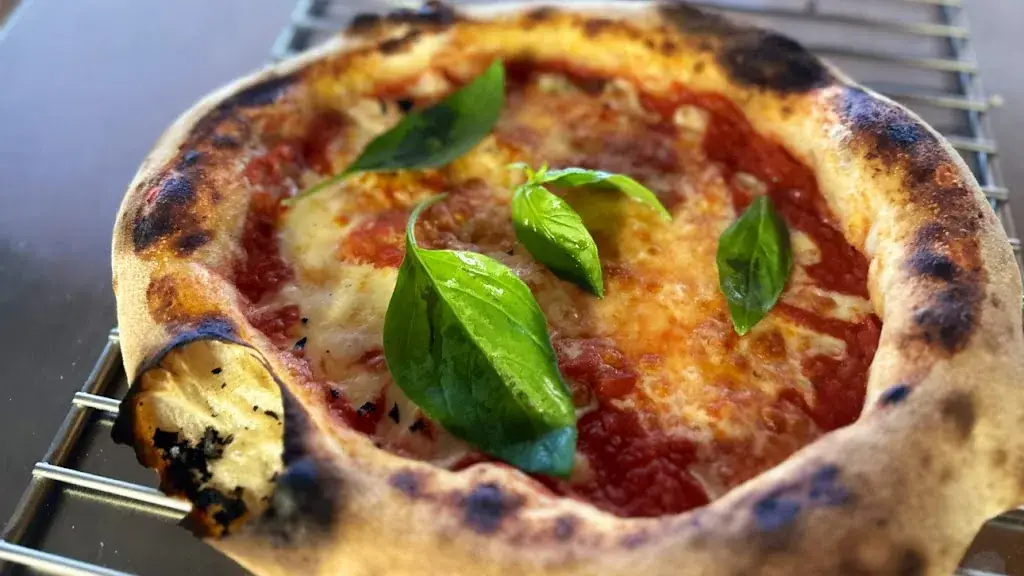 Pizzeria Ristorante Da Stefano_Trun_slider_image_3