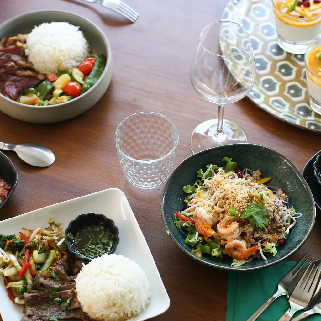 Chez Som restaurant in Valognes