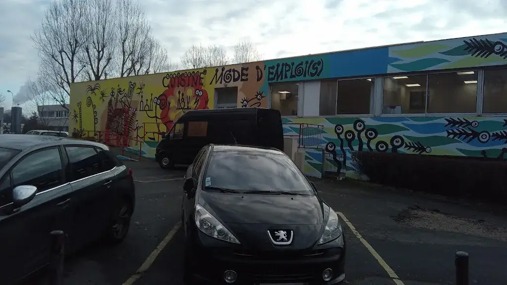 Kitchen Mode D'emploi School Kitchen, Bakery Pastry restaurant in Grigny